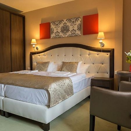 Hotel Sappusztai Vendeghaz à Damak Extérieur photo