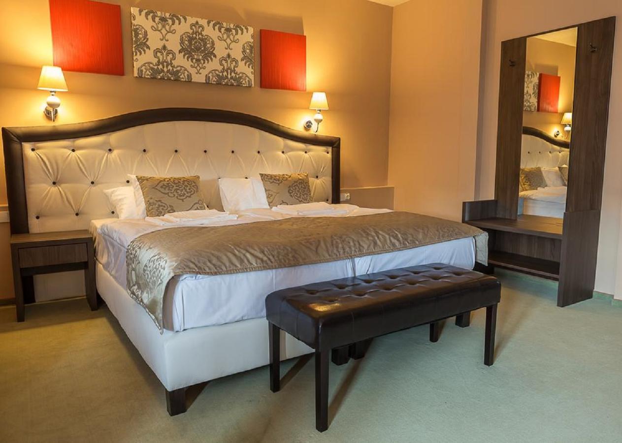 Hotel Sappusztai Vendeghaz à Damak Extérieur photo