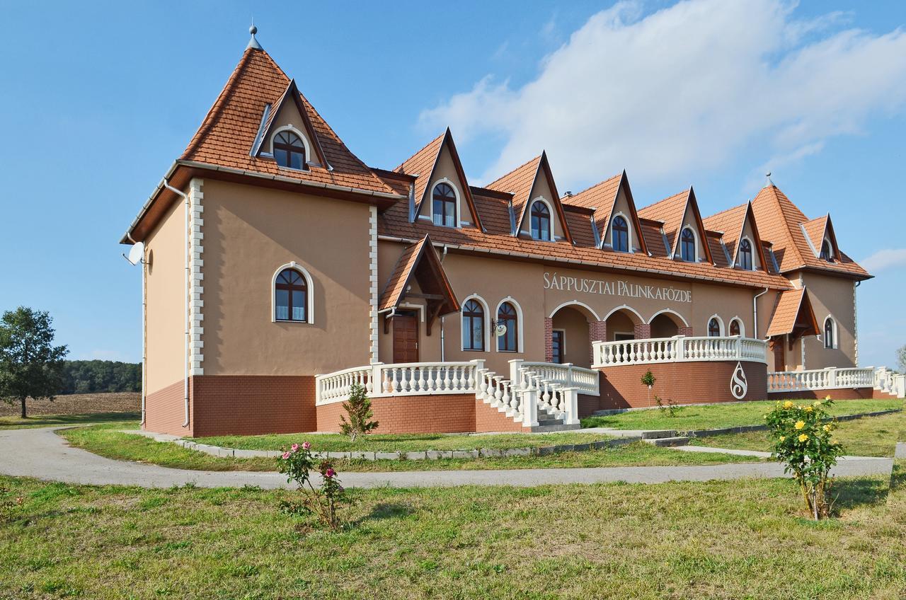Hotel Sappusztai Vendeghaz à Damak Extérieur photo